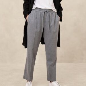 NWT Banana Republic Women's Pull-On Tapered Pants Heather Grey Size XS $90